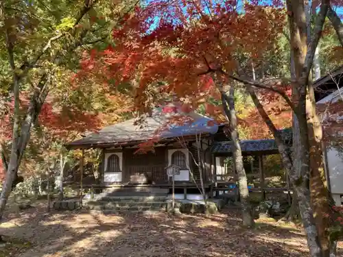 高山寺の本殿・本堂
