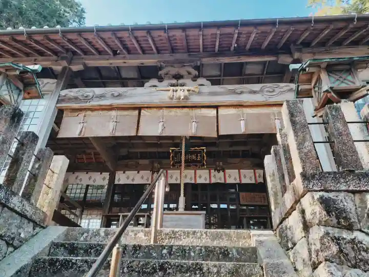 玉瀧神社の{uncategorized: "未分類", other: "その他", undefined: "問題あり", building: "その他建物", grave: "お墓", sacred_gate: "鳥居", guardian: "狛犬", statue: "像", buddha: "仏像", history: "歴史", nature: "自然", garden: "庭園", animal: "動物", pagoda: "塔", temizu: "手水舎", mountain_gate: "山門・神門", sanctuary: "本殿・本堂", subordinate: "末社・摂社", art: "芸術", scenery: "景色", jizo: "地蔵", ema: "絵馬", goshuin: "御朱印", omikuji: "おみくじ", items: "授与品その他", amulet: "お守り", goshuincho: "御朱印帳", eats: "食事", festival: "お祭り", votive_dance: "神楽", shichigosan: "七五三参", wedding: "結婚式", experience: "体験その他", initially: "初詣", around: "周辺", anti_infection: "感染症対策"}