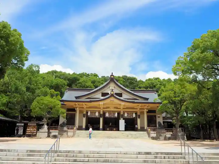 湊川神社の本殿・本堂