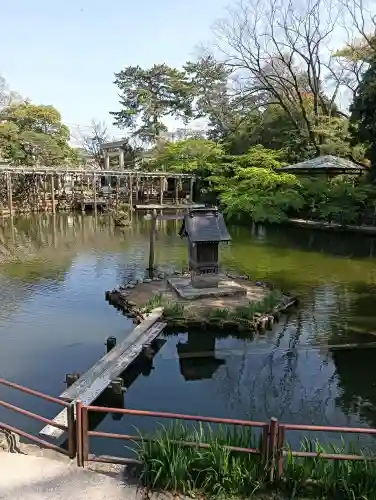 越ヶ谷久伊豆神社の{uncategorized: "未分類", other: "その他", undefined: "問題あり", building: "その他建物", grave: "お墓", sacred_gate: "鳥居", guardian: "狛犬", statue: "像", buddha: "仏像", history: "歴史", nature: "自然", garden: "庭園", animal: "動物", pagoda: "塔", temizu: "手水舎", mountain_gate: "山門・神門", sanctuary: "本殿・本堂", subordinate: "末社・摂社", art: "芸術", scenery: "景色", jizo: "地蔵", ema: "絵馬", goshuin: "御朱印", omikuji: "おみくじ", items: "授与品その他", amulet: "お守り", goshuincho: "御朱印帳", eats: "食事", festival: "お祭り", votive_dance: "神楽", shichigosan: "七五三参", wedding: "結婚式", experience: "体験その他", initially: "初詣", around: "周辺", anti_infection: "感染症対策"}