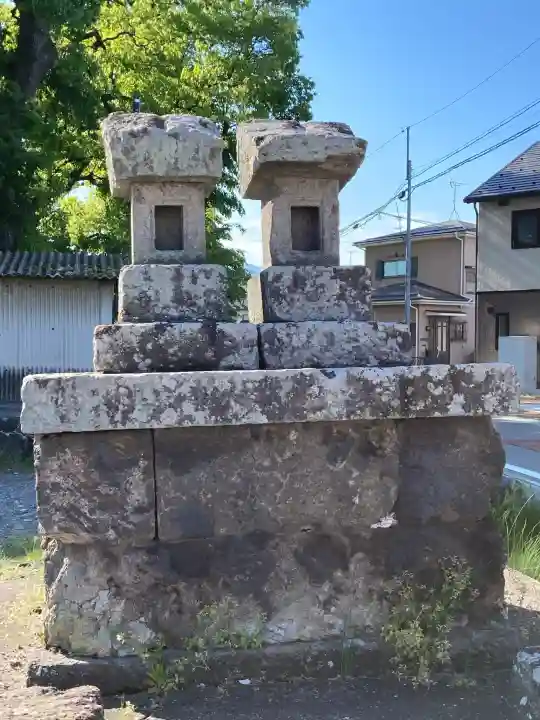 綱島神社の{uncategorized: "未分類", other: "その他", undefined: "問題あり", building: "その他建物", grave: "お墓", sacred_gate: "鳥居", guardian: "狛犬", statue: "像", buddha: "仏像", history: "歴史", nature: "自然", garden: "庭園", animal: "動物", pagoda: "塔", temizu: "手水舎", mountain_gate: "山門・神門", sanctuary: "本殿・本堂", subordinate: "末社・摂社", art: "芸術", scenery: "景色", jizo: "地蔵", ema: "絵馬", goshuin: "御朱印", omikuji: "おみくじ", items: "授与品その他", amulet: "お守り", goshuincho: "御朱印帳", eats: "食事", festival: "お祭り", votive_dance: "神楽", shichigosan: "七五三参", wedding: "結婚式", experience: "体験その他", initially: "初詣", around: "周辺", anti_infection: "感染症対策"}