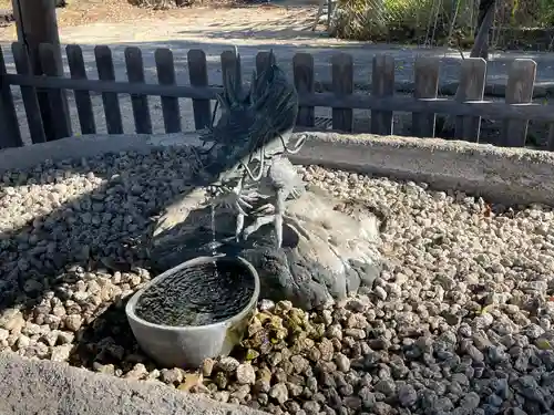 鳥出神社の手水舎