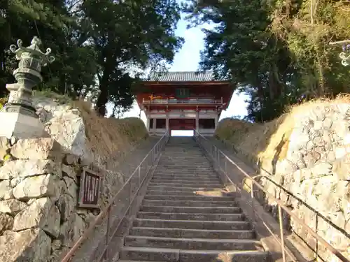 道成寺の山門