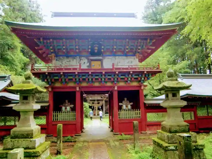 那須神社の山門・神門