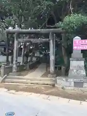 掘出神社の鳥居