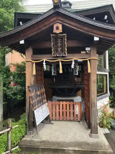 神明神社の末社・摂社