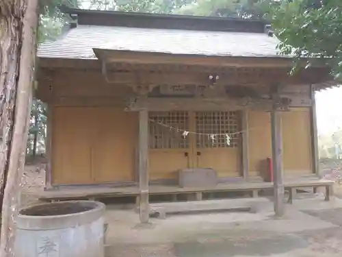 八幡神社の本殿・本堂