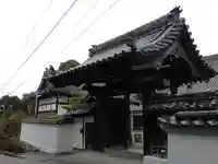 瑞境寺の山門・神門