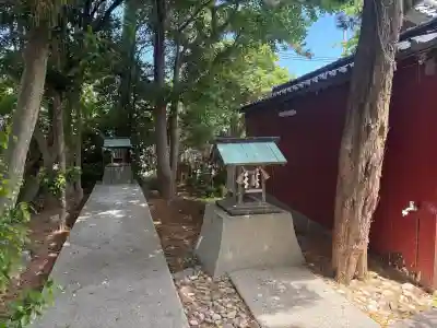 日間賀神社の{uncategorized: "未分類", other: "その他", undefined: "問題あり", building: "その他建物", grave: "お墓", sacred_gate: "鳥居", guardian: "狛犬", statue: "像", buddha: "仏像", history: "歴史", nature: "自然", garden: "庭園", animal: "動物", pagoda: "塔", temizu: "手水舎", mountain_gate: "山門・神門", sanctuary: "本殿・本堂", subordinate: "末社・摂社", art: "芸術", scenery: "景色", jizo: "地蔵", ema: "絵馬", goshuin: "御朱印", omikuji: "おみくじ", items: "授与品その他", amulet: "お守り", goshuincho: "御朱印帳", eats: "食事", festival: "お祭り", votive_dance: "神楽", shichigosan: "七五三参", wedding: "結婚式", experience: "体験その他", initially: "初詣", around: "周辺", anti_infection: "感染症対策"}