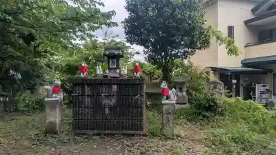 伏見稲荷神社の{uncategorized: "未分類", other: "その他", undefined: "問題あり", building: "その他建物", grave: "お墓", sacred_gate: "鳥居", guardian: "狛犬", statue: "像", buddha: "仏像", history: "歴史", nature: "自然", garden: "庭園", animal: "動物", pagoda: "塔", temizu: "手水舎", mountain_gate: "山門・神門", sanctuary: "本殿・本堂", subordinate: "末社・摂社", art: "芸術", scenery: "景色", jizo: "地蔵", ema: "絵馬", goshuin: "御朱印", omikuji: "おみくじ", items: "授与品その他", amulet: "お守り", goshuincho: "御朱印帳", eats: "食事", festival: "お祭り", votive_dance: "神楽", shichigosan: "七五三参", wedding: "結婚式", experience: "体験その他", initially: "初詣", around: "周辺", anti_infection: "感染症対策"}