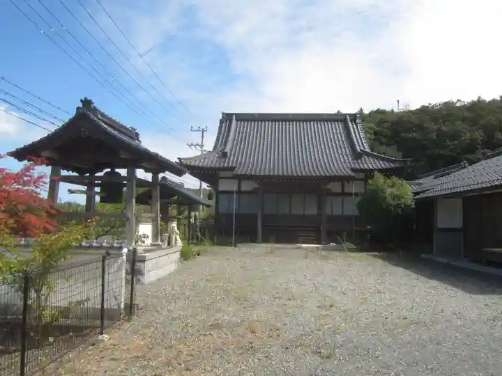 光明寺の本殿・本堂