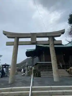 和布刈神社の{uncategorized: "未分類", other: "その他", undefined: "問題あり", building: "その他建物", grave: "お墓", sacred_gate: "鳥居", guardian: "狛犬", statue: "像", buddha: "仏像", history: "歴史", nature: "自然", garden: "庭園", animal: "動物", pagoda: "塔", temizu: "手水舎", mountain_gate: "山門・神門", sanctuary: "本殿・本堂", subordinate: "末社・摂社", art: "芸術", scenery: "景色", jizo: "地蔵", ema: "絵馬", goshuin: "御朱印", omikuji: "おみくじ", items: "授与品その他", amulet: "お守り", goshuincho: "御朱印帳", eats: "食事", festival: "お祭り", votive_dance: "神楽", shichigosan: "七五三参", wedding: "結婚式", experience: "体験その他", initially: "初詣", around: "周辺", anti_infection: "感染症対策"}