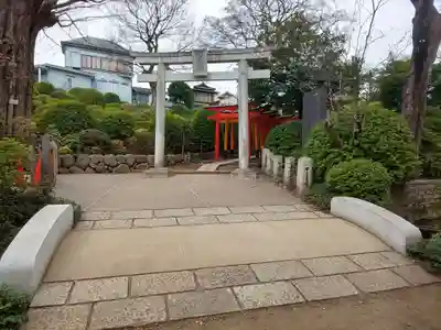 根津神社の鳥居