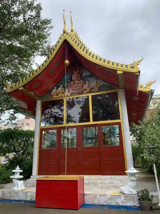 ワットパクナム日本別院の末社・摂社