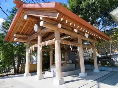 東郷神社の手水舎