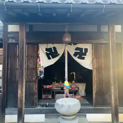 九品院の本殿・本堂