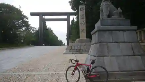 靖國神社の鳥居