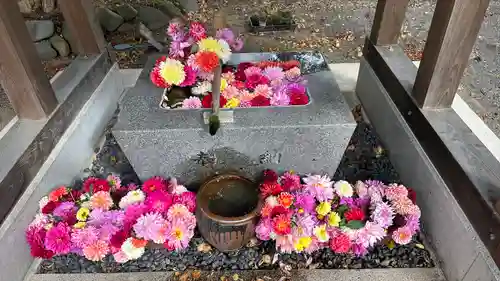 高司神社〜むすびの神の鎮まる社〜の手水