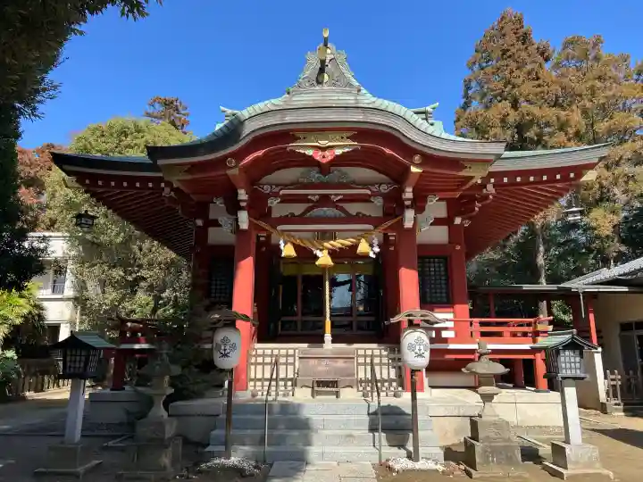 柏諏訪神社の{uncategorized: "未分類", other: "その他", undefined: "問題あり", building: "その他建物", grave: "お墓", sacred_gate: "鳥居", guardian: "狛犬", statue: "像", buddha: "仏像", history: "歴史", nature: "自然", garden: "庭園", animal: "動物", pagoda: "塔", temizu: "手水舎", mountain_gate: "山門・神門", sanctuary: "本殿・本堂", subordinate: "末社・摂社", art: "芸術", scenery: "景色", jizo: "地蔵", ema: "絵馬", goshuin: "御朱印", omikuji: "おみくじ", items: "授与品その他", amulet: "お守り", goshuincho: "御朱印帳", eats: "食事", festival: "お祭り", votive_dance: "神楽", shichigosan: "七五三参", wedding: "結婚式", experience: "体験その他", initially: "初詣", around: "周辺", anti_infection: "感染症対策"}