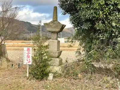 大日堂と行者堂(三重県)