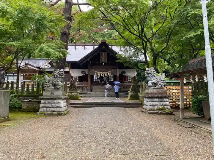 春日山神社(新潟県)