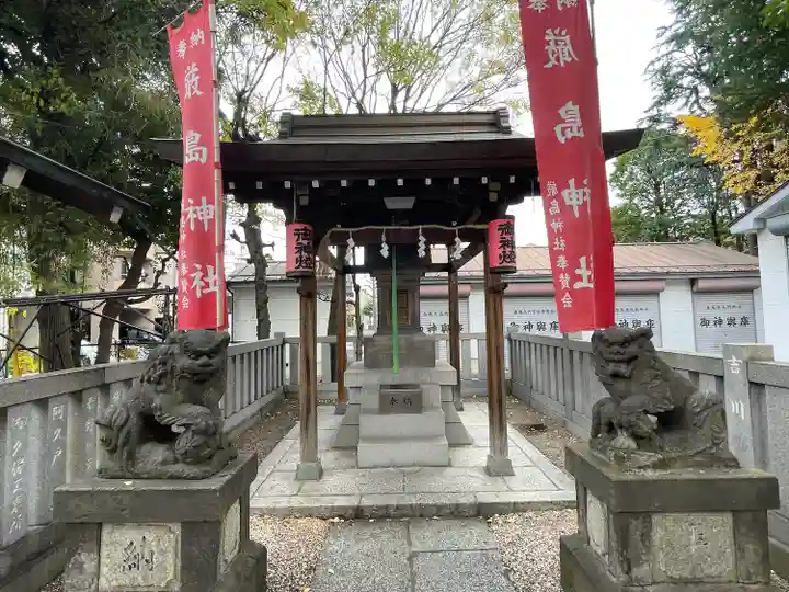 尾久八幡神社の末社・摂社