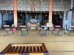 長福寺の本殿