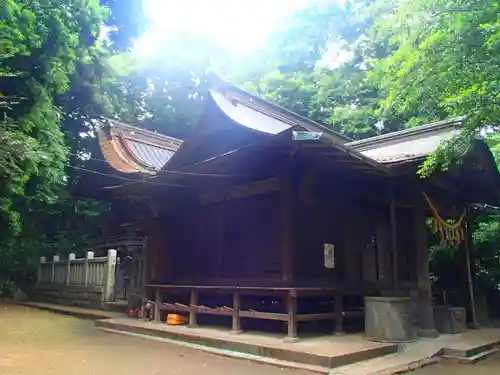 七百餘所神社 の本殿