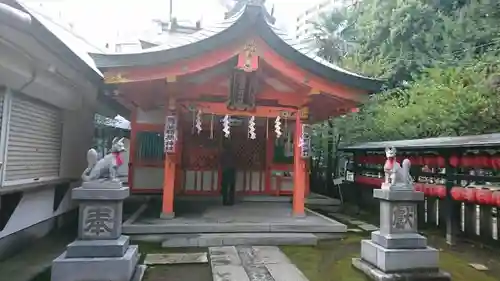 豊栄稲荷神社の本殿