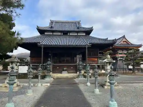 酒見寺の本殿・本堂