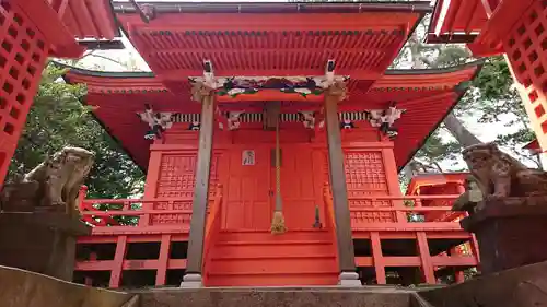 白銀神社の本殿