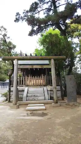 意富比神社の末社