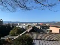 粟田神社の景色