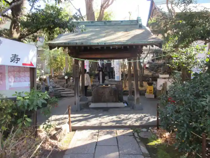 江東天祖神社の手水舎