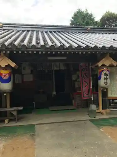 縣主神社の本殿