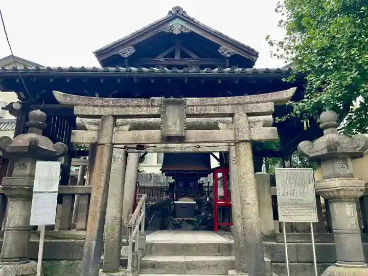 被官稲荷神社(東京都)