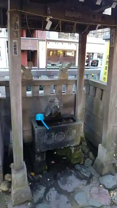 千種稲荷神社の手水舎