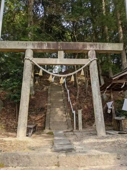 丸山神社の鳥居