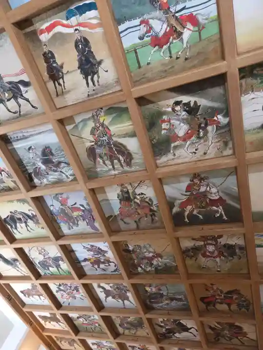 矢先稲荷神社の{uncategorized: "未分類", other: "その他", undefined: "問題あり", building: "その他建物", grave: "お墓", sacred_gate: "鳥居", guardian: "狛犬", statue: "像", buddha: "仏像", history: "歴史", nature: "自然", garden: "庭園", animal: "動物", pagoda: "塔", temizu: "手水舎", mountain_gate: "山門・神門", sanctuary: "本殿・本堂", subordinate: "末社・摂社", art: "芸術", scenery: "景色", jizo: "地蔵", ema: "絵馬", goshuin: "御朱印", omikuji: "おみくじ", items: "授与品その他", amulet: "お守り", goshuincho: "御朱印帳", eats: "食事", festival: "お祭り", votive_dance: "神楽", shichigosan: "七五三参", wedding: "結婚式", experience: "体験その他", initially: "初詣", around: "周辺", anti_infection: "感染症対策"}