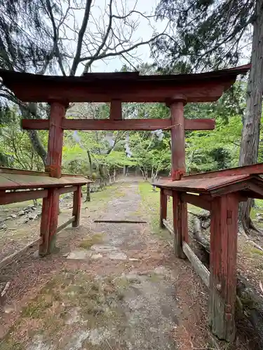 二宮下加茂神社(山梨県)