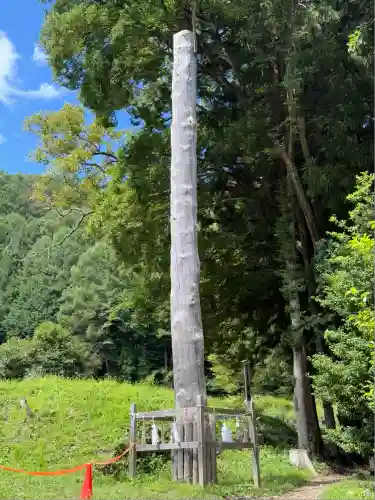 諏訪大社上社前宮(長野県)