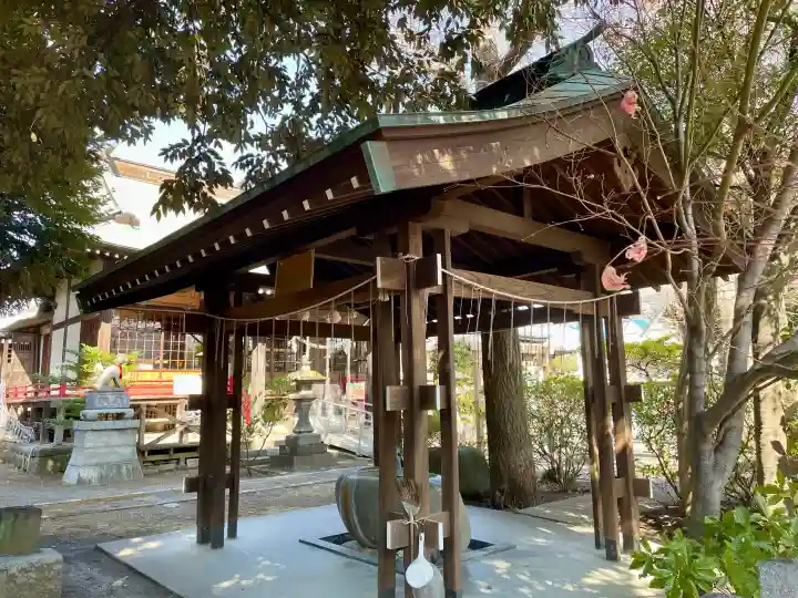 常祗稲荷神社の{uncategorized: "未分類", other: "その他", undefined: "問題あり", building: "その他建物", grave: "お墓", sacred_gate: "鳥居", guardian: "狛犬", statue: "像", buddha: "仏像", history: "歴史", nature: "自然", garden: "庭園", animal: "動物", pagoda: "塔", temizu: "手水舎", mountain_gate: "山門・神門", sanctuary: "本殿・本堂", subordinate: "末社・摂社", art: "芸術", scenery: "景色", jizo: "地蔵", ema: "絵馬", goshuin: "御朱印", omikuji: "おみくじ", items: "授与品その他", amulet: "お守り", goshuincho: "御朱印帳", eats: "食事", festival: "お祭り", votive_dance: "神楽", shichigosan: "七五三参", wedding: "結婚式", experience: "体験その他", initially: "初詣", around: "周辺", anti_infection: "感染症対策"}