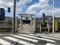 横浜熊野神社の{uncategorized: "未分類", other: "その他", undefined: "問題あり", building: "その他建物", grave: "お墓", sacred_gate: "鳥居", guardian: "狛犬", statue: "像", buddha: "仏像", history: "歴史", nature: "自然", garden: "庭園", animal: "動物", pagoda: "塔", temizu: "手水舎", mountain_gate: "山門・神門", sanctuary: "本殿・本堂", subordinate: "末社・摂社", art: "芸術", scenery: "景色", jizo: "地蔵", ema: "絵馬", goshuin: "御朱印", omikuji: "おみくじ", items: "授与品その他", amulet: "お守り", goshuincho: "御朱印帳", eats: "食事", festival: "お祭り", votive_dance: "神楽", shichigosan: "七五三参", wedding: "結婚式", experience: "体験その他", initially: "初詣", around: "周辺", anti_infection: "感染症対策"}