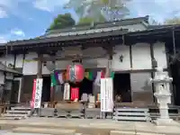 寺岡山元三大師の本殿・本堂