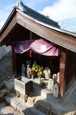 爲那都比古神社の地蔵