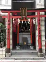 朝日稲荷神社の鳥居