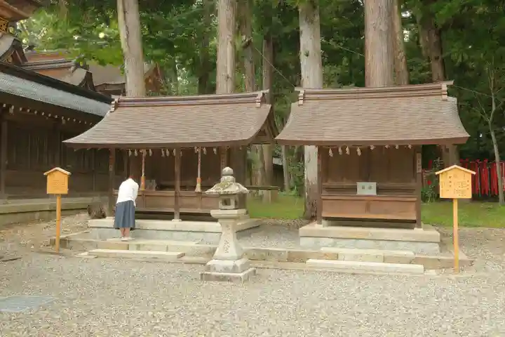 多賀大社の末社・摂社