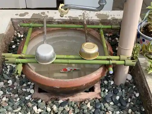 荒熊神社の手水舎