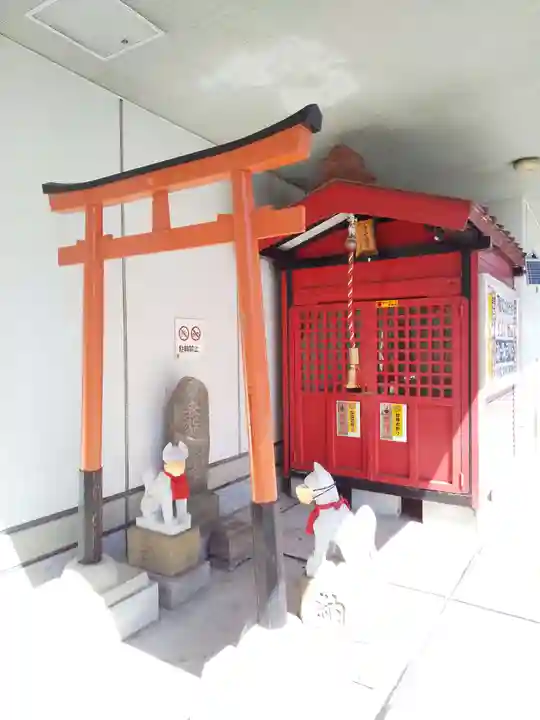 戸塚穴守稲荷社の鳥居