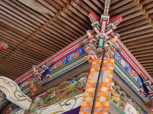 宝登山神社の芸術